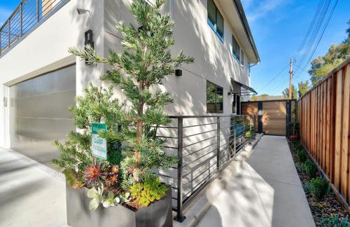 Dazzling Modern Home Close to Downtown Palo Alto and Stanford - Photo 22