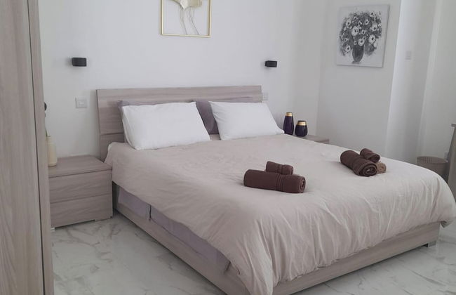 Studio - Sleeps 2 - Balcony - 5 Min Walk To Beach - Foto 1