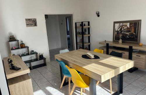 Appart Cosy Centre ville -proche gare - Foto 19