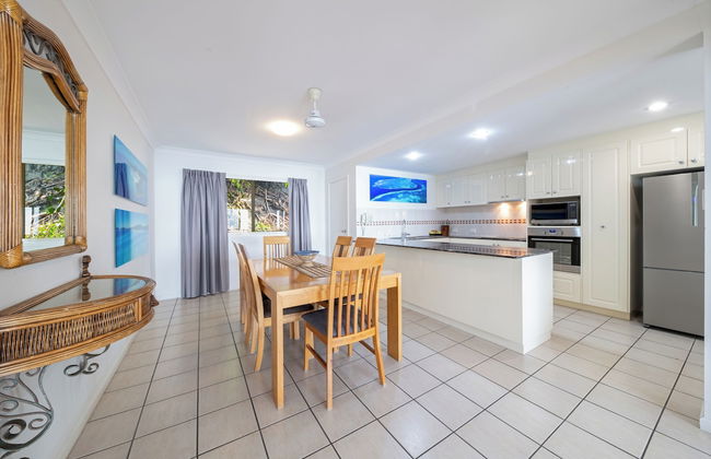 Martinique Whitsunday - Photo 13