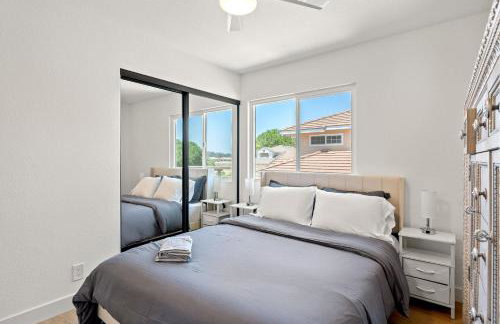 Luxe Spacious Home Near Parks Fully Equipped - Foto 41