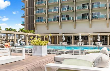 Ala Moana Hotel 13th FL Partial Ocean View - Foto 10