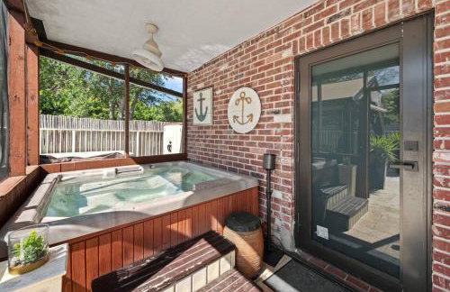 The Creek Resort - Revamped Chic 4BR Haven with Massive Pool, Hot Tub, and Outdoor Space - Foto 49