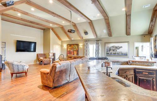 Spacious Edmond Vacation Rental with Shared Pool! - Foto 16