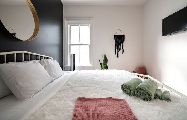 Prime Location Top Rated Clean Parking Free - Foto 46