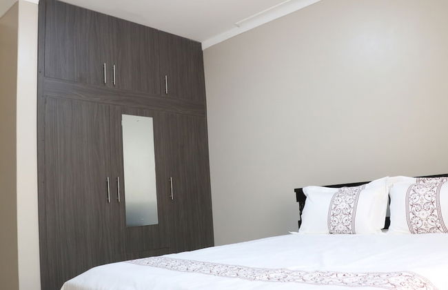 Hope's Apartments - Photo 6