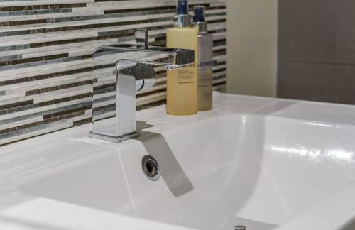 Spacious Home, 6 large bedrooms, full sky package, sleeps 14 - Foto 26