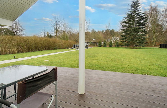 6 Person Holiday Home in Melby - Foto 16