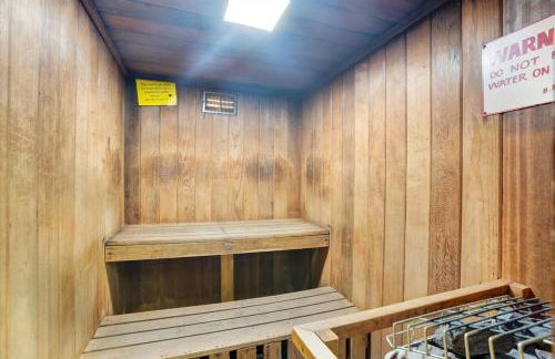 Winter Hideaway - Sled Hill, Hot Tub, Fireplace, Game Room - Foto 8