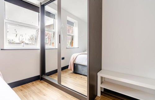Prestige Apartment Close to Elstree & Borehamwood Station - Photo 5