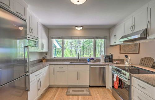 Stunning Fletcher Home Hot Tub and Fire Pit! - Foto 11