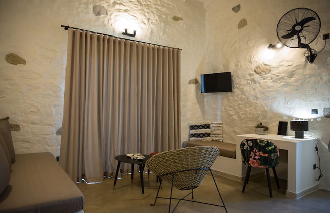 Afentiko Pigadi - Photo 73