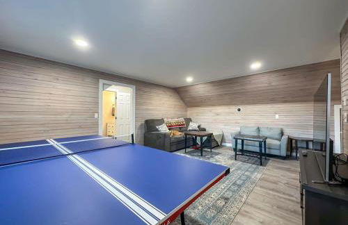 Spa Lodge Sleeps 9 Sauna Hot Tub Mtn Views - Foto 25