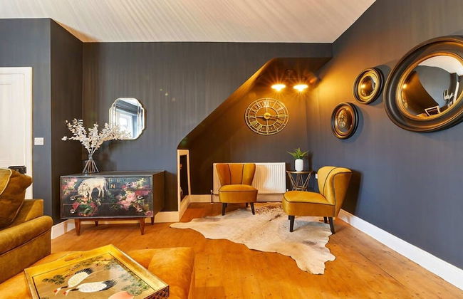 Host Stay Percy Cottage - Photo 1