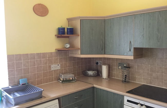 Inverness Apartments - Courtyard - Photo 5