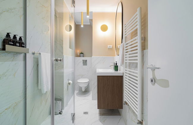 Designer 2-Bedroom Flat with Balcony & Full Amenities Steps from Piata Universitatii - Foto 29