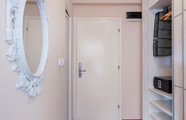 Mila & Aleksandr Apartments - Photo 3