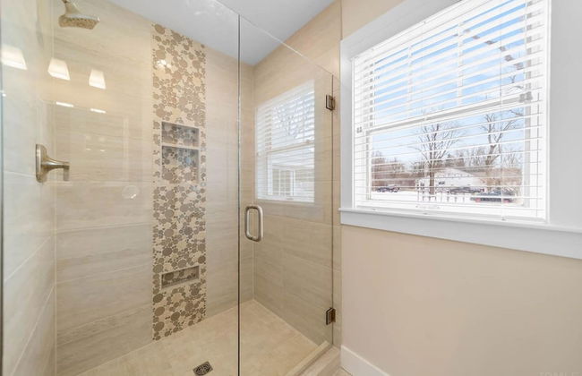 Modern Home Just 10 Mins to Notre Dame 18384 - Foto 16