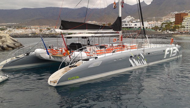 Freebird Katamaran - Direkt - Foto 3