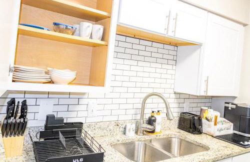 Walk to AT&T Stadium , Globelife from Cozy 2bd/ba Apartment - Photo 9