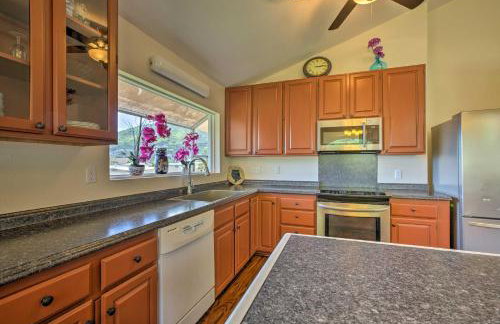 Serene Manoa Valley Home with Tropical Mtn Views! - Photo 8