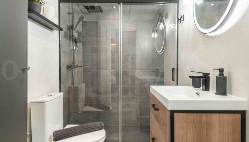 Modern Studio with Private Rooftop Terrace by REMS - Foto 3