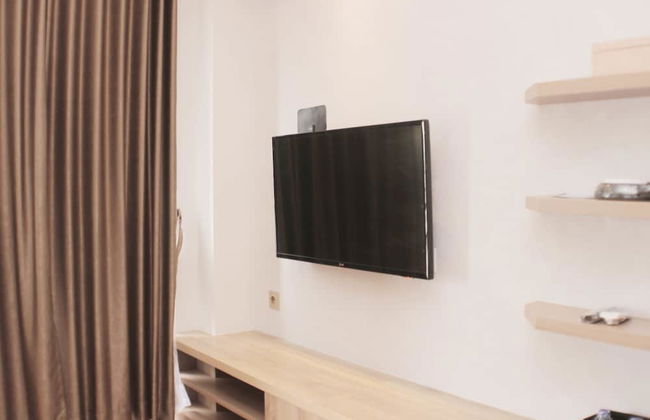 Minimalist And Cozy Studio At Vasanta Innopark Apartment - Photo 12