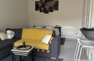 Studio 35m2 à 3 km de la gare d Angoulême avec draps et linge de maison fournis - Foto 2