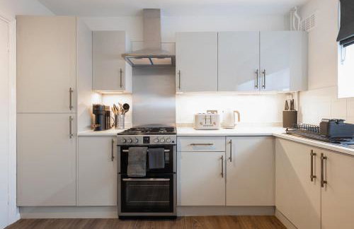 The Studio, Luxury 3 Bed Home with Parking - Foto 11