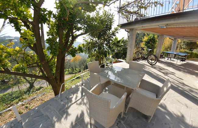 Holiday Home in Massarosa With Pool & Hill Views - Foto 1