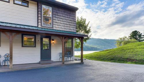 Driftwood #6 - Photo 1