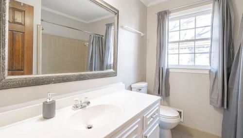 Serene on Sonning- Close to I-26- 20 Mins to Midtown - Foto 5