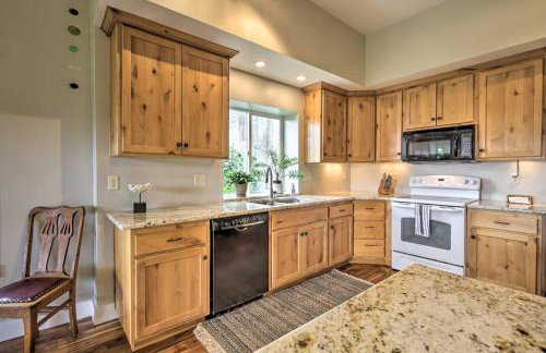 Lovely Canyon View Apartment with Patio and Yard - Foto 11