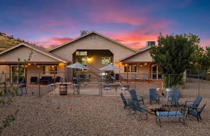 Lynx Lake Lux 6-BR HouseSleeps 22Hot TubGame Rm - Foto 11