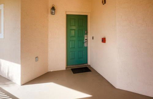 Sunny Port St Lucie Condo Golf, Swim and Unwind! - Foto 22