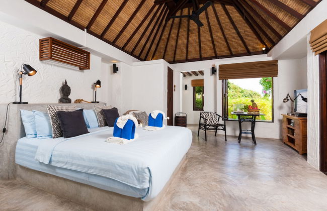 Cape Shark Pool Villas - Photo 29