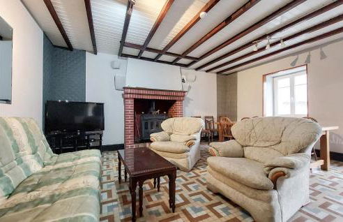 4 Bedroom Stunning Home In Hambers - Photo 3