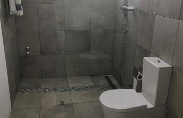 Villa Zen - beautiful private pool-heating option, hot tub, beautiful garden - Foto 54