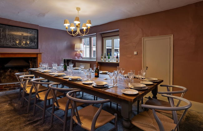 Beautiful 7 bedroom house hottub wifi - Foto 13