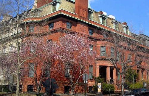 Sojourn Studio Cosmopolitan Pad 5 Min from Metro - Foto 26