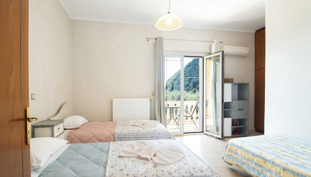 The Olive Grove Cottage by Konnect, 2.5 km from Ipsos - Foto 4, Habitación