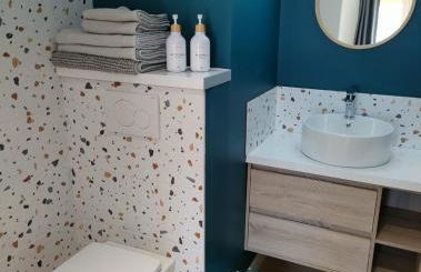 La Maison du Plongeoir 14 pers grande terrasse vue lac de Serre Ponçon - Foto 37