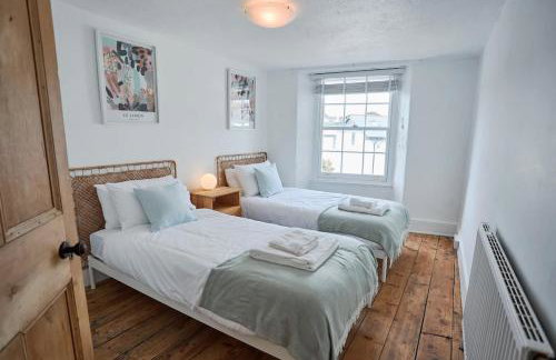 Beautiful Town House in Stratton, Bude, Sleeps 8 - Foto 8