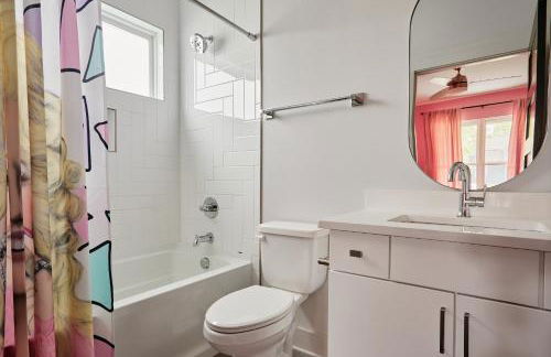 Ultimate Bach 10min to DT IG Walls Every Room - Foto 6