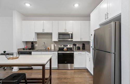 Spacious 1 BR Apt|King Bed| Pool|Gym|Clse 2 Beach. - Foto 4