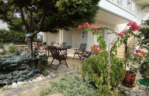 Παραθαλάσσιο διαμέρισμα με κήπο στον Αγιόκαμπο - Foto 20