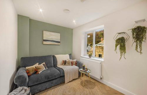 Luxury Mottram Peak District Townhouse with EV Charger - Foto 9