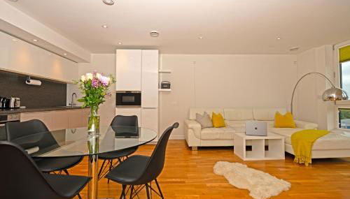 Kew Bridge Penthouse - Foto 3, minibar