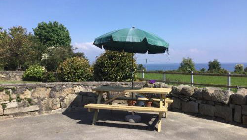 Holly Tree Cottage - Photo 2