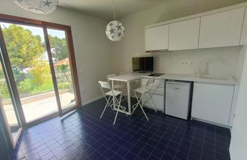 Diafanos Beach Apartments - Photo 12